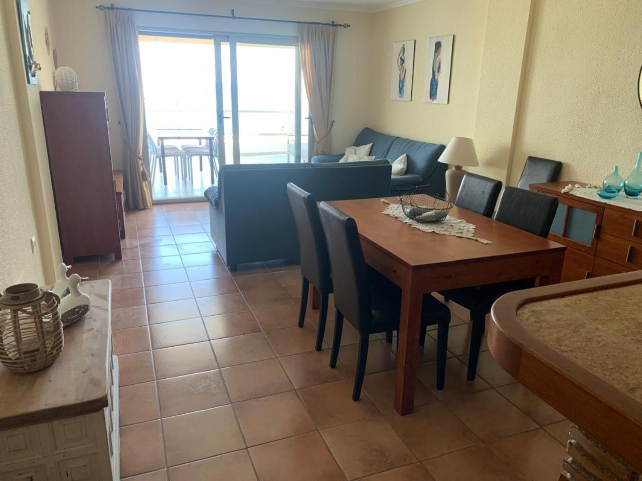 Excelsior Beachfront Apartment كاليبي المظهر الخارجي الصورة
